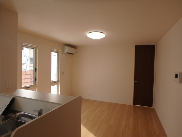 ディアコート　Ｃの居間・リビング