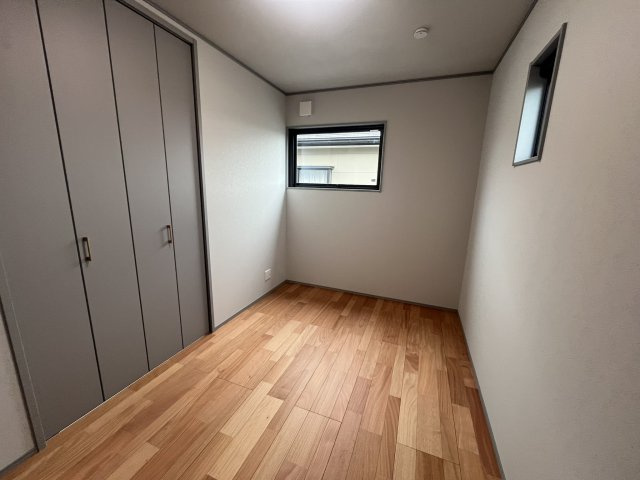 天童市北久野本4丁目15-27の子供部屋