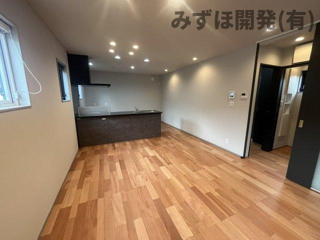天童市北久野本4丁目15-27の居間・リビング