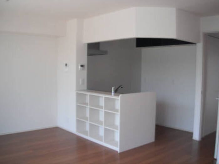 イーストヒルズ高松　Ｈの居間・リビング