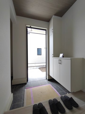 【玄関】 | アーバンスタイル高崎市島野町1期ー①