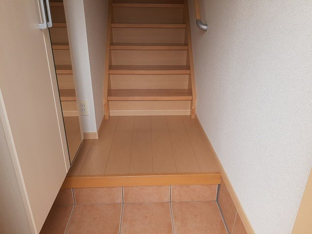 ヴィラ・清瀧　Ａの玄関
