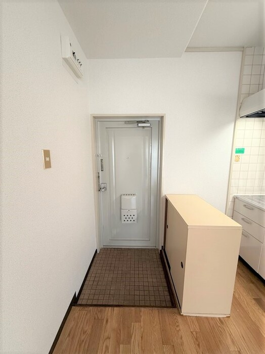 コートハウス坪井の玄関|玄関