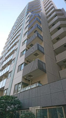 フォルム四谷外苑東の外観