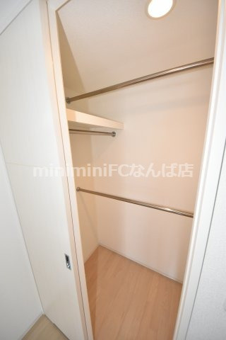 マリンズ心斎橋IIIの収納