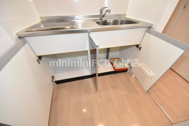 マリンズ心斎橋III