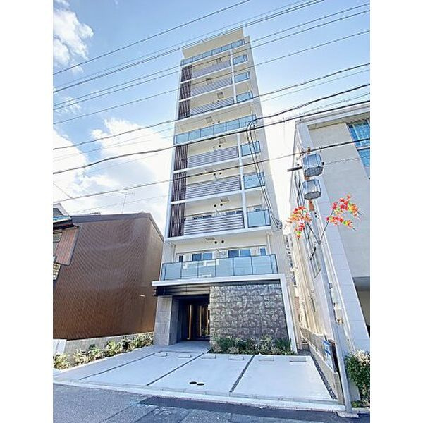 スリーアイランドタワー車道