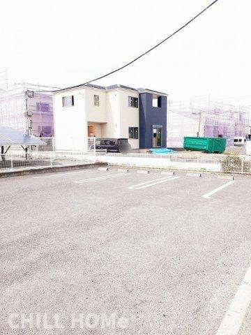 フィールド・ビレッジＡの駐車場|当社、チルホームのHPもご覧ください(^^)/物件情報多数♪