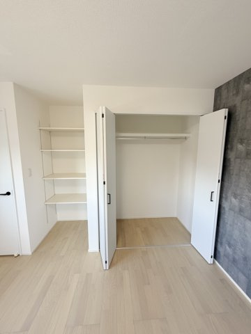 波田　中古住宅の収納
