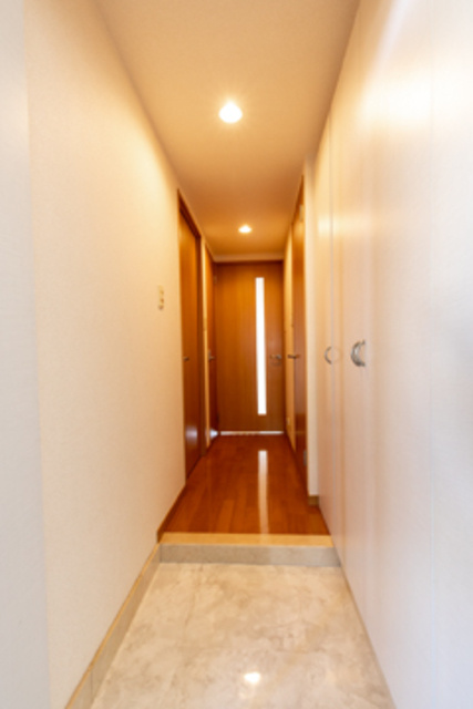 ＰＡＲＫ　ＭＩＲＡＣＯＳＴＡの玄関|※写真は同タイプ住戸です。