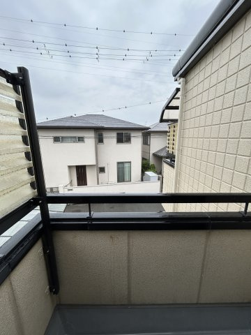 メゾンユタカのバルコニー|陽当たり良好なバルコニーです