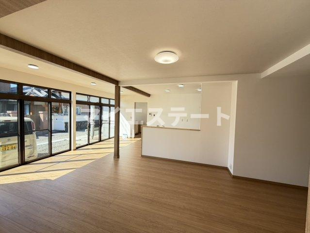 【居間・リビング】 | 本野町戸建