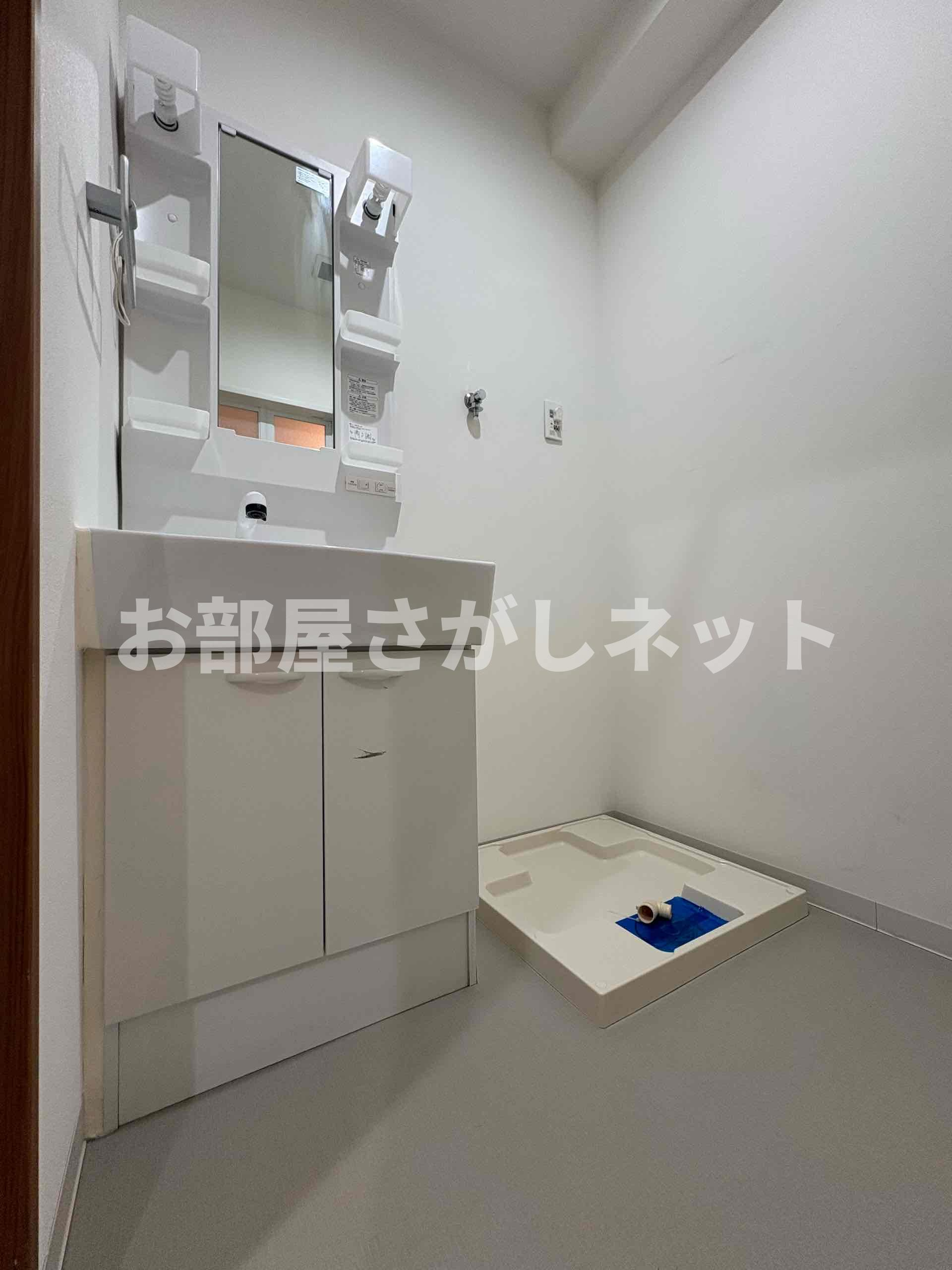 入谷さくらさくレジデンスの独立洗面台