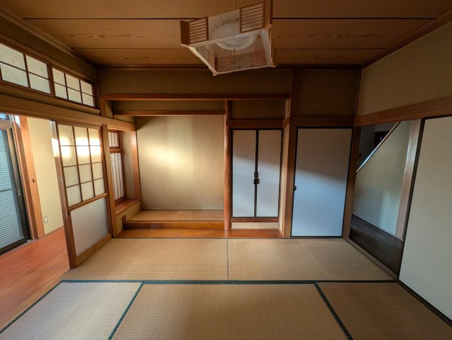 小郡市寺福童売中古一戸建の和室