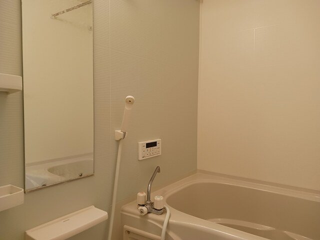 ヴィラ清瀧　Ｄの浴室