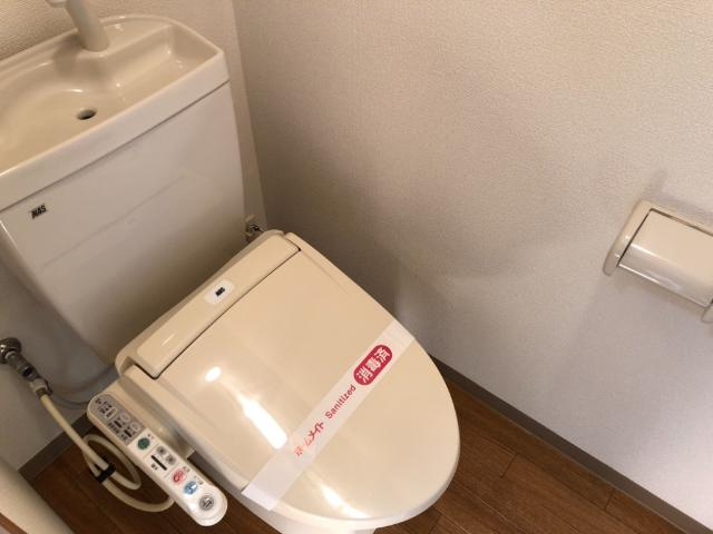 グラン：チェスタのトイレ|シャワー付トイレ