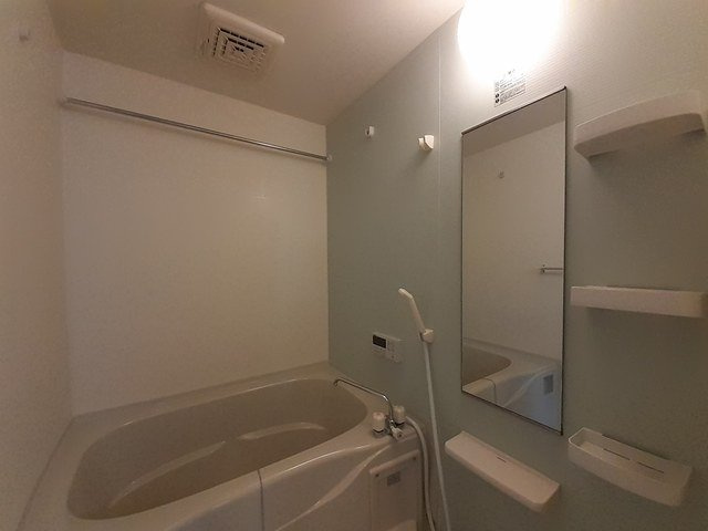 サニーイーストの浴室