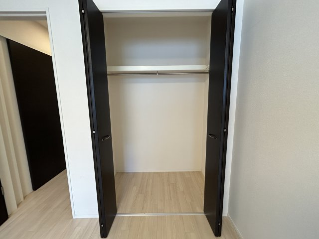 三木市宿原のアパートの収納