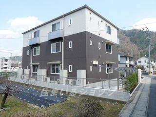 M’s Pronube 弐番館の外観