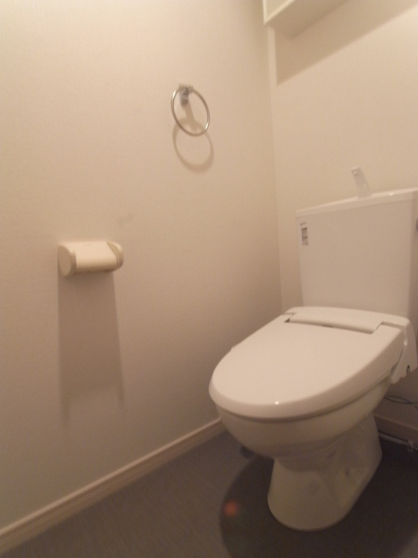 リブリ・新都心のトイレ|落ち着いたトイレです