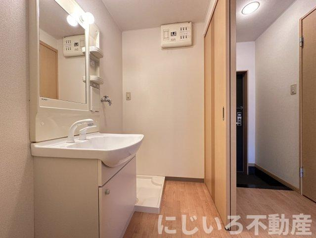 ルミナスハイム羽浦Ⅱの洗面所