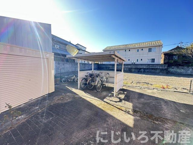 ルミナスハイム羽浦Ⅱの駐車場