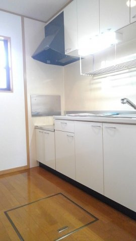 エスト　グリシーナのキッチン|キッチンでお料理をお楽しみください