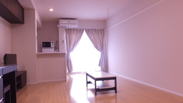 ミランダミルティユの居間・リビング|使いやすい居間です