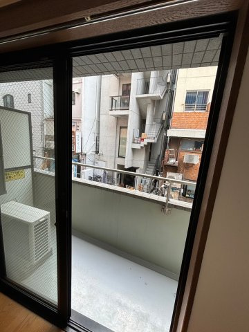 エスコート渋谷のバルコニー|広々としたバルコニーです