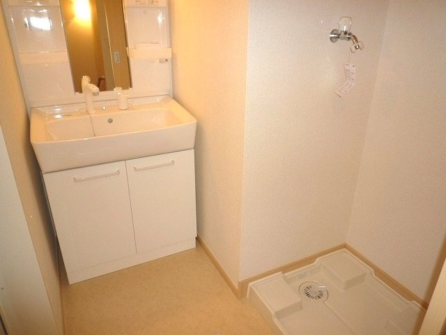 ラフレシアスの洗面所|脱衣スペースもあります