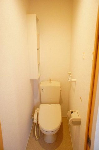アルバ・ベレッツァのトイレ|ゆったりとした空間のトイレです