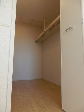 モデッサ１５の収納|小物を収納するのに便利です