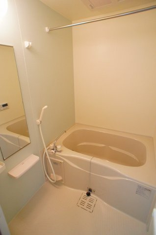 パレス　アツームの浴室|落ち着いた空間のお風呂です