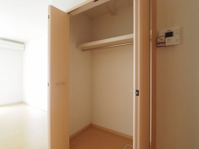 メゾン・ド・ヒロの収納|大きなものも収納できそうです