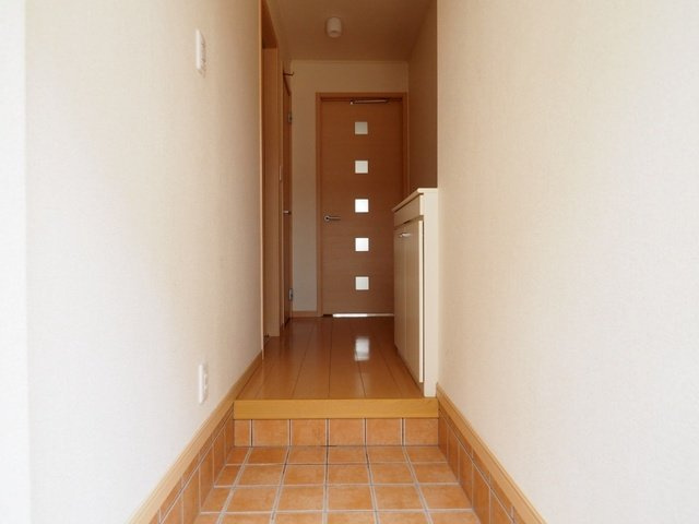 メゾン・ド・ヒロの玄関|きれいな玄関です