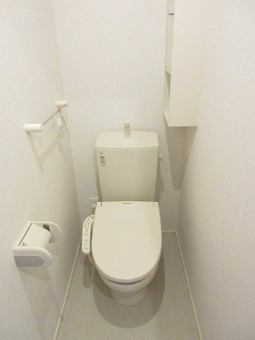 Ｍ＆Ｈガーデンのトイレ|落ち着いた色調のトイレです