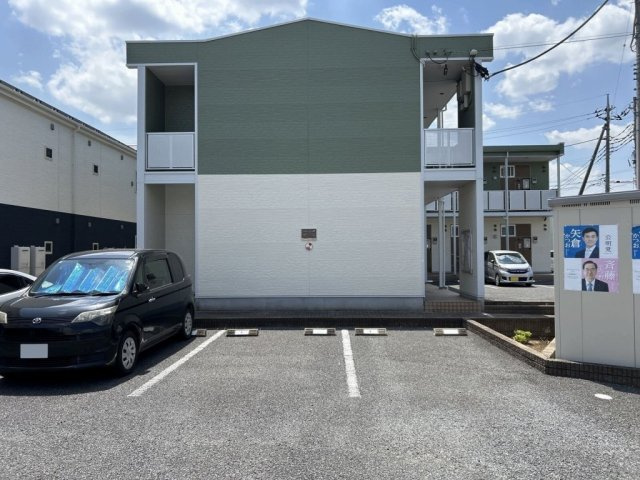 レオパレスロワール　１３０の外観|おしゃれな外観です