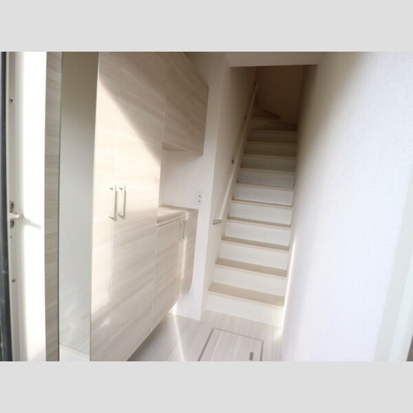 ソリッソ大久保町西嶋の内装