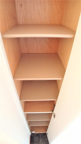 レオパレスリヴェールⅢのその他|靴箱