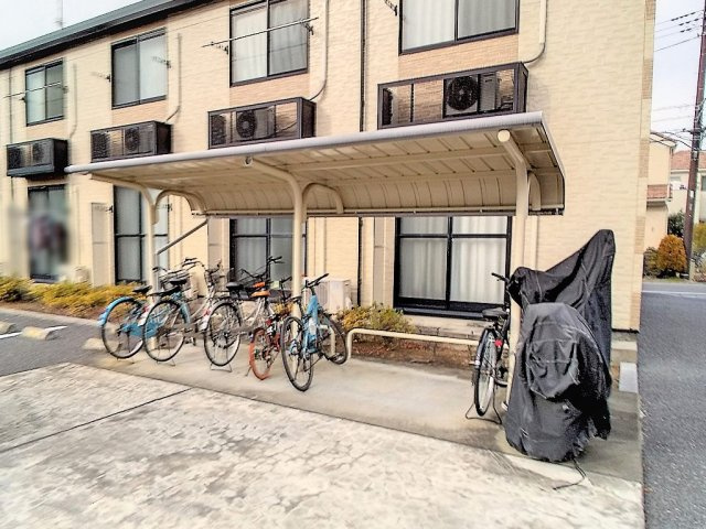 レオパレスＳＨＩＭＡＤＡ壱番館のその他|駐輪場