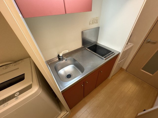 レオパレスプレステージ草加のキッチン|使いやすいキッチンです