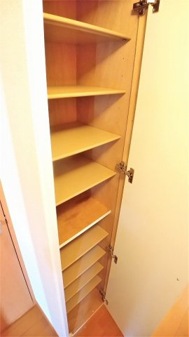 レオパレスＹＫ　ＳＴＹＬＥのその他|靴箱