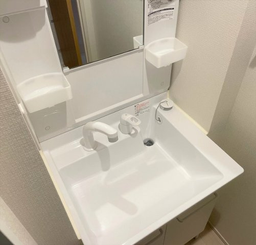 クレイノルナ　ルミエール三郷の内装|きれいな内装です