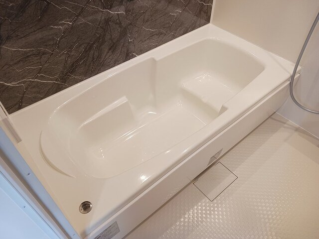 アルバ　Ｂの浴室|コンパクトで使いやすいお風呂です