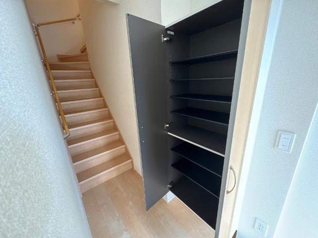仮）加須市久下スターテラスⅡの収納|下駄箱（イメージ）