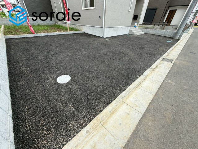 飯能市青木第5　全8棟　新築戸建　クレイドルガーデンの駐車場|8/4　撮影