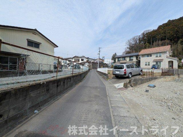 【新築戸建】　いわき市平上荒川第4　長期優良住宅の前面道路含む現地写真|南側4ｍ公道