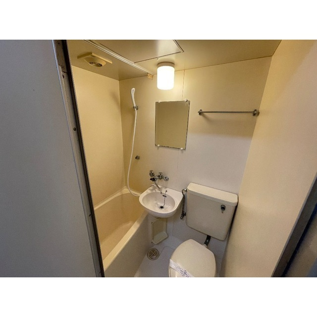 ホワイトバレーの浴室|きれいなお風呂です