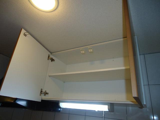 プロニティーのキッチン|吊り戸棚（イメージ）