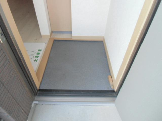 プレジール日進の玄関|落ち着いた玄関です